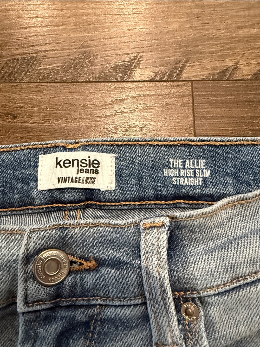 Kensie Jeans The Allie High Rise Straight Light Blue - Picture 3 of 5